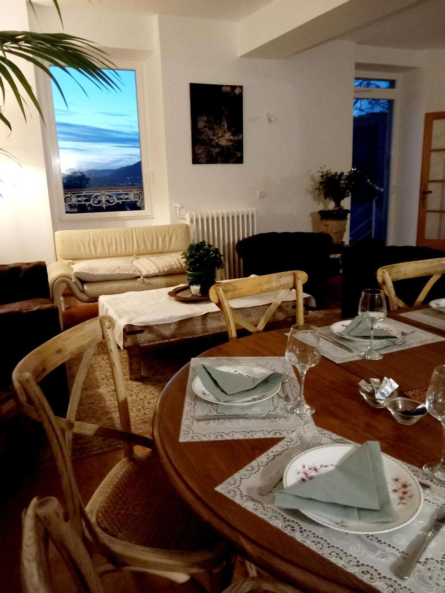 Hotel L'Escale De Beauregard Coublevie Zewnętrze zdjęcie